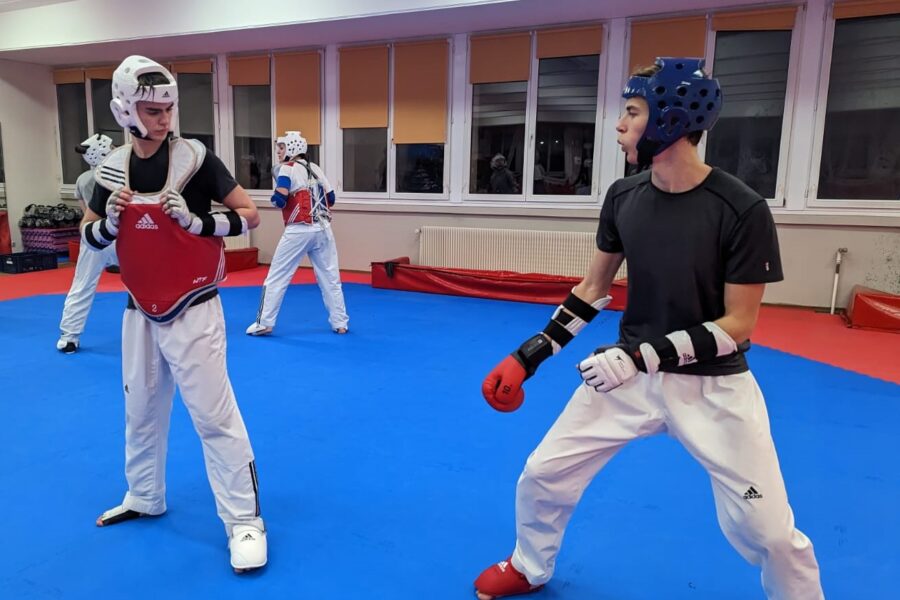 Photo pôle taekwondo sportifs